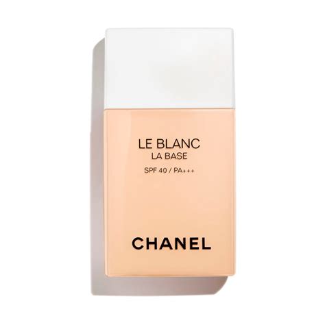 le blanc chanel base sample|Chanel le blanc whitening skincare.